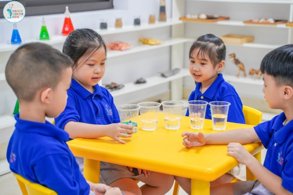 ĐĂNG KÝ NHẬP HỌC